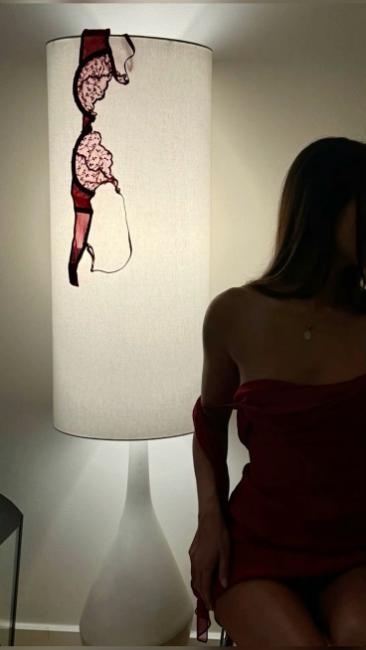 Huiskamerfeest met vrienden Huiskamerfeest met vrienden